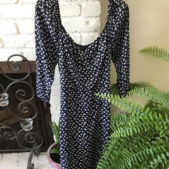 Cottage core dress - Picture 3 of 7